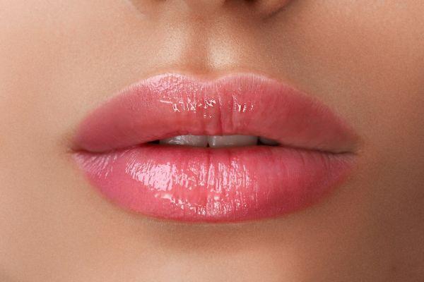 promocion-labios-acido-hialuronico-barcelona